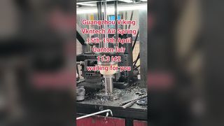 공기 스프링 상판 가장자리를 자르는 방법은 무엇입니까?